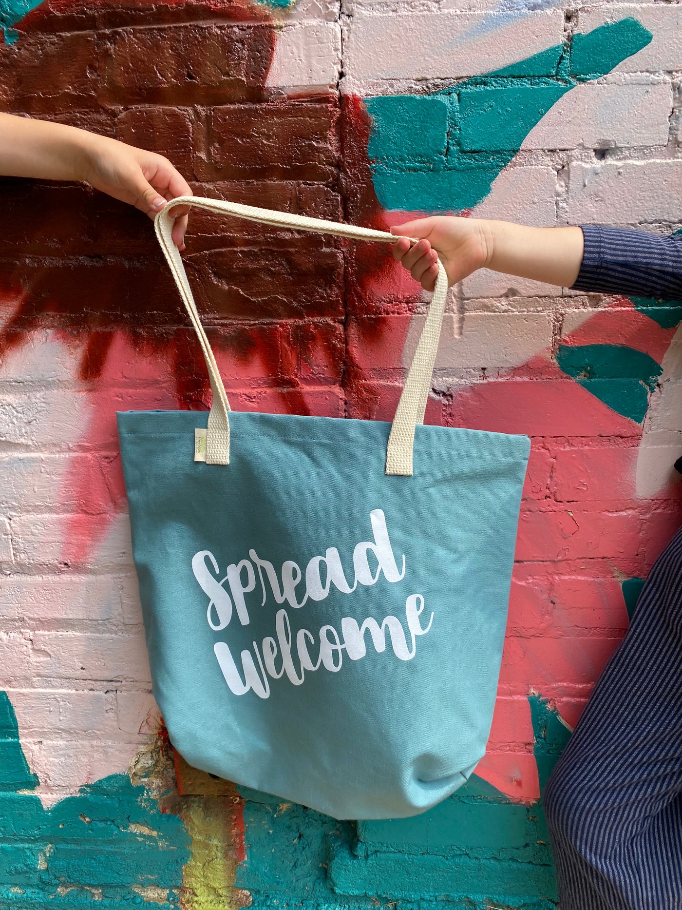 Handmade Spread Welcome Tote (single color)
