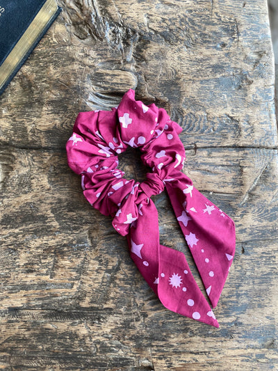 ✨ Handmade Bow Scrunchies – A Celebration of Culture in colors.