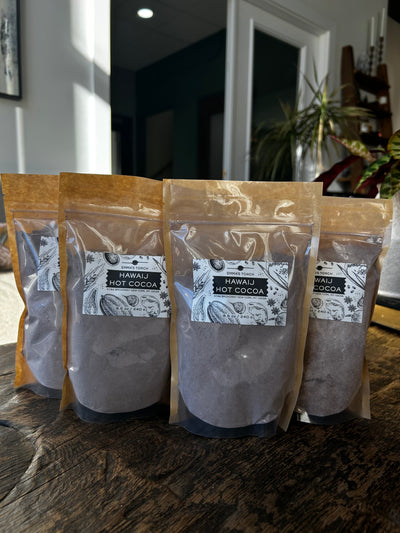 Emma’s Torch Snack & Sip Collection